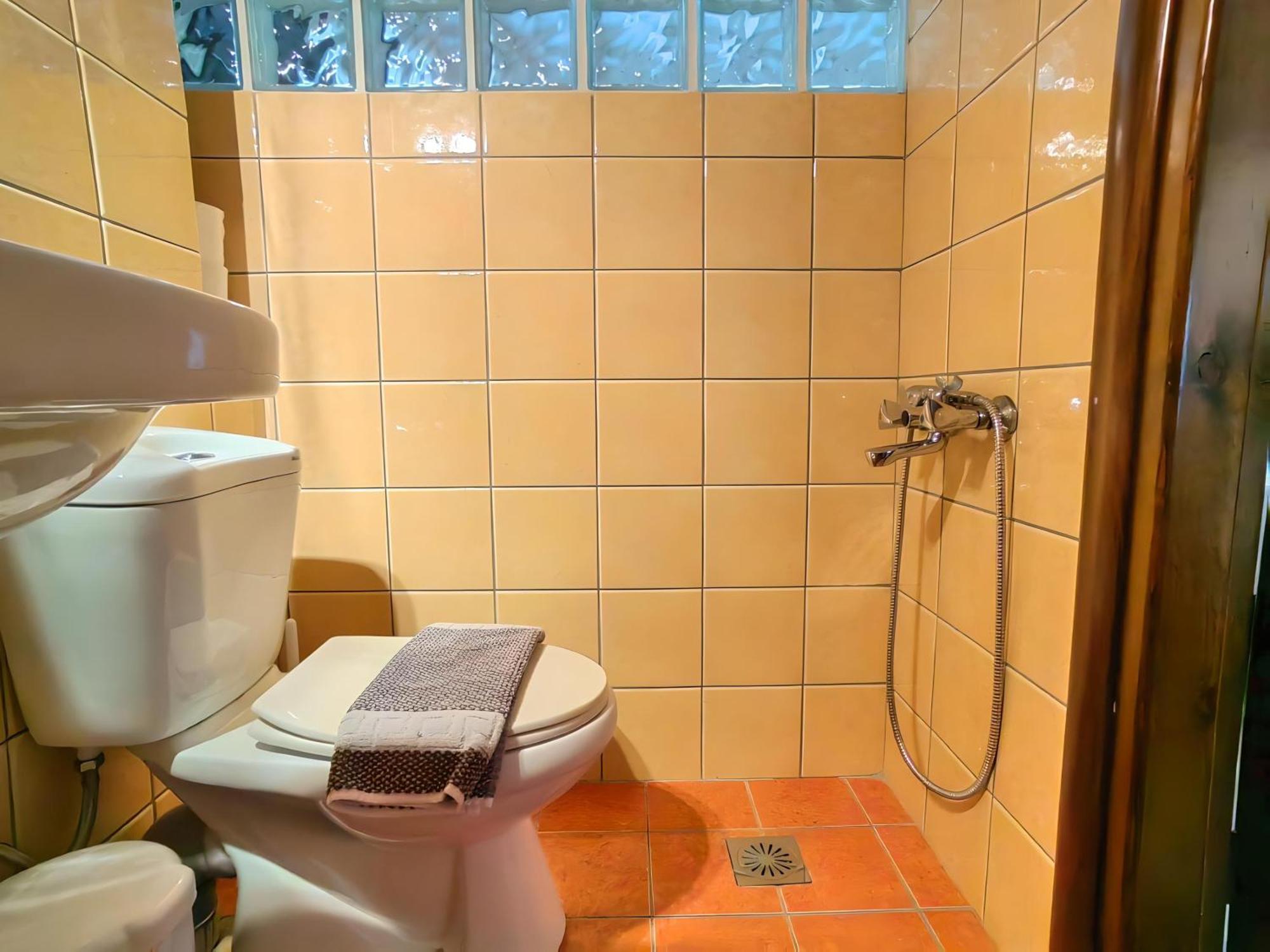 Villa Nelparadi Plátanos エクステリア 写真